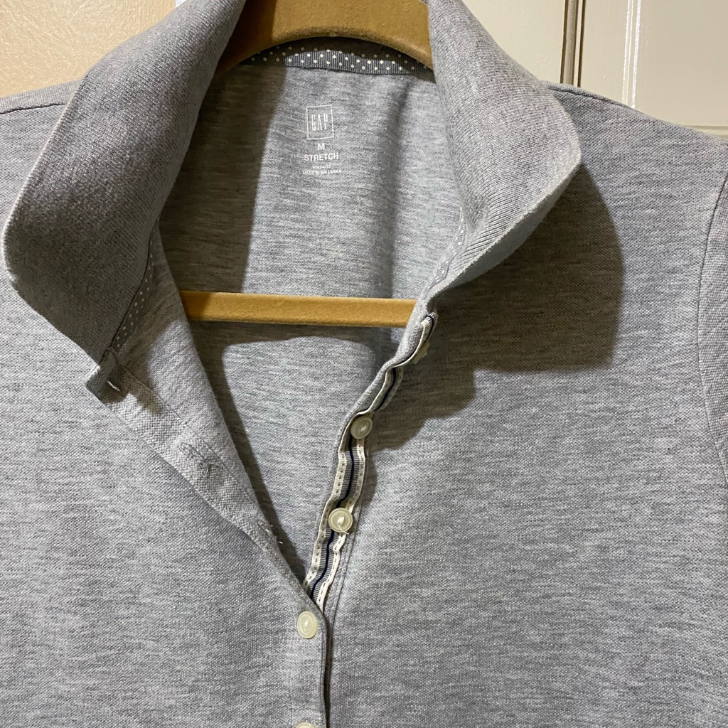 Gap Medium Size Top